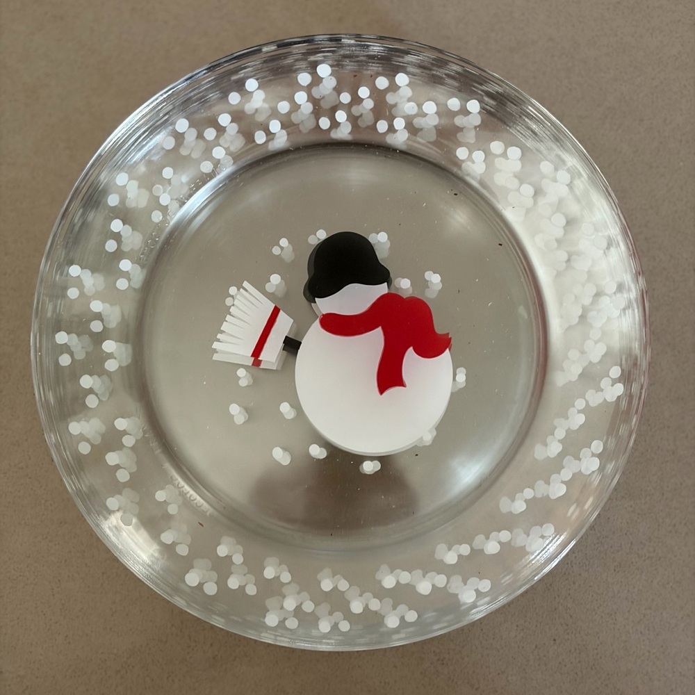 Crate & Barrel 8” Salad, Dessert, Snack Arcoroc Glass Plates Set/8 EUC